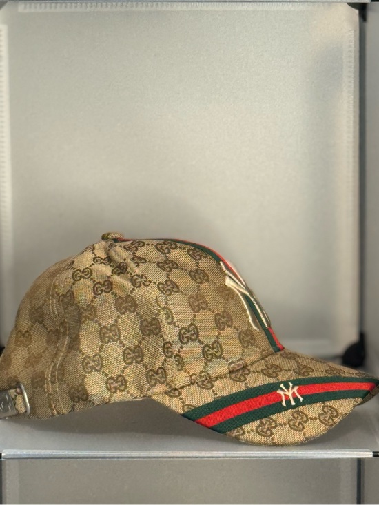 New Arrivals! Embroidered Letters On Baseball Cap in Beige w Green, Red Stripe main image 2